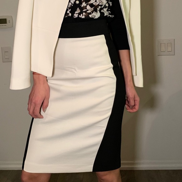 Elegant ZARA Black and White Skirt, Perfect for elegant evenings, office outfit - Picture 3 of 15